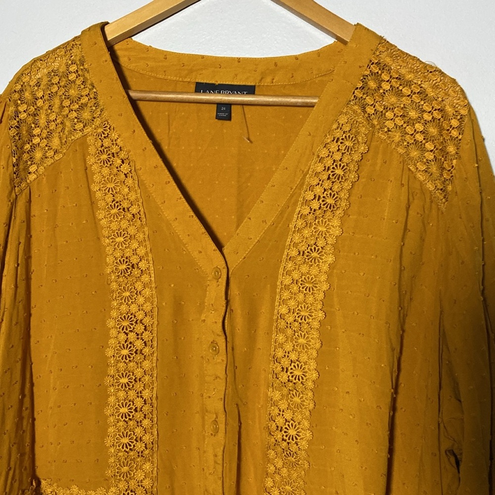 Lane Bryant Boho Blouse Women’s 24 Yellow Mustard V-Neck Button Up Lace Shirt - Picture 4 of 13